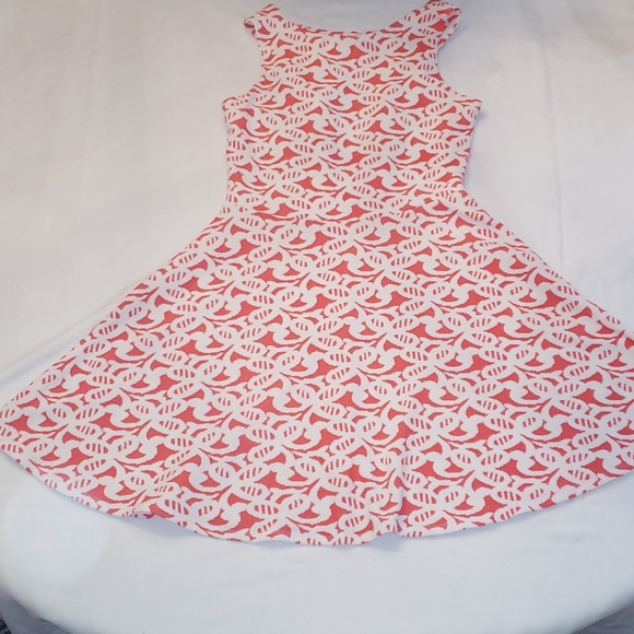 Dress - Picture 1 of 6